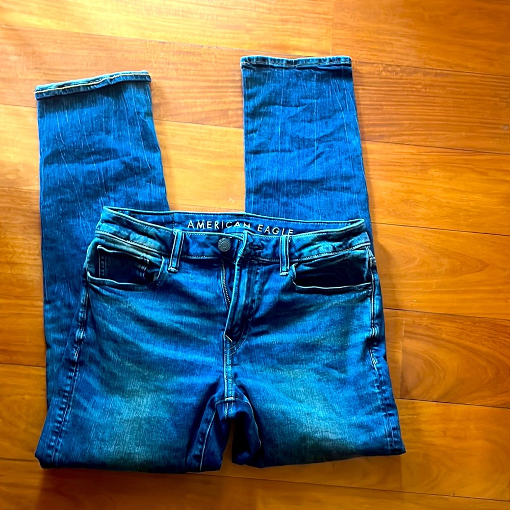 Men's American Eagle + lightweight flexibility has high stretch - like new